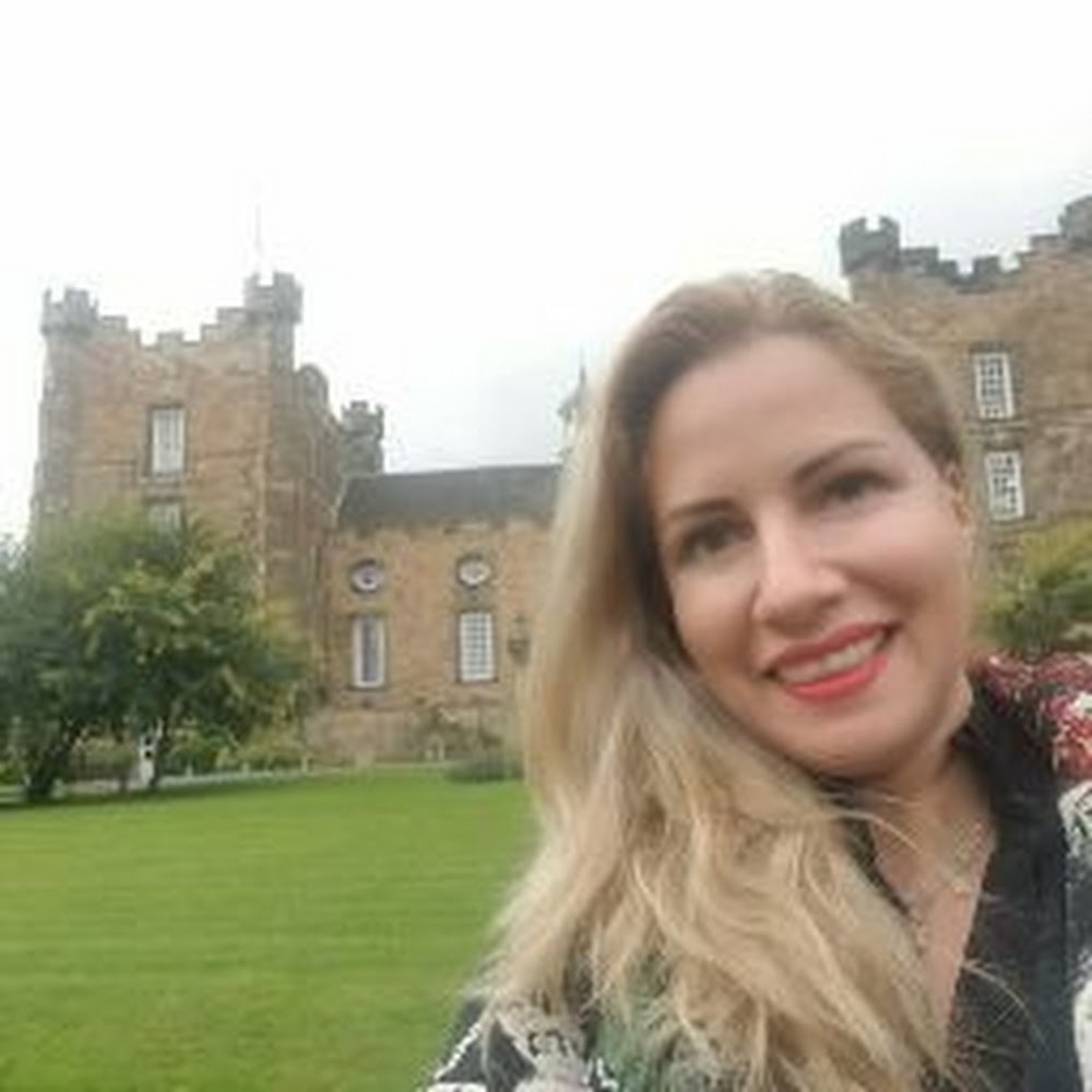 Meet your Posher, Gaby